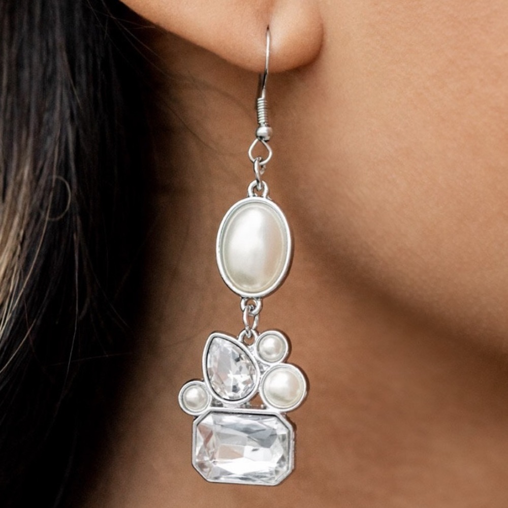 Paparazzi December 2021 Fiercely 5th Avenue Fashion Fix Complete Trend Blend